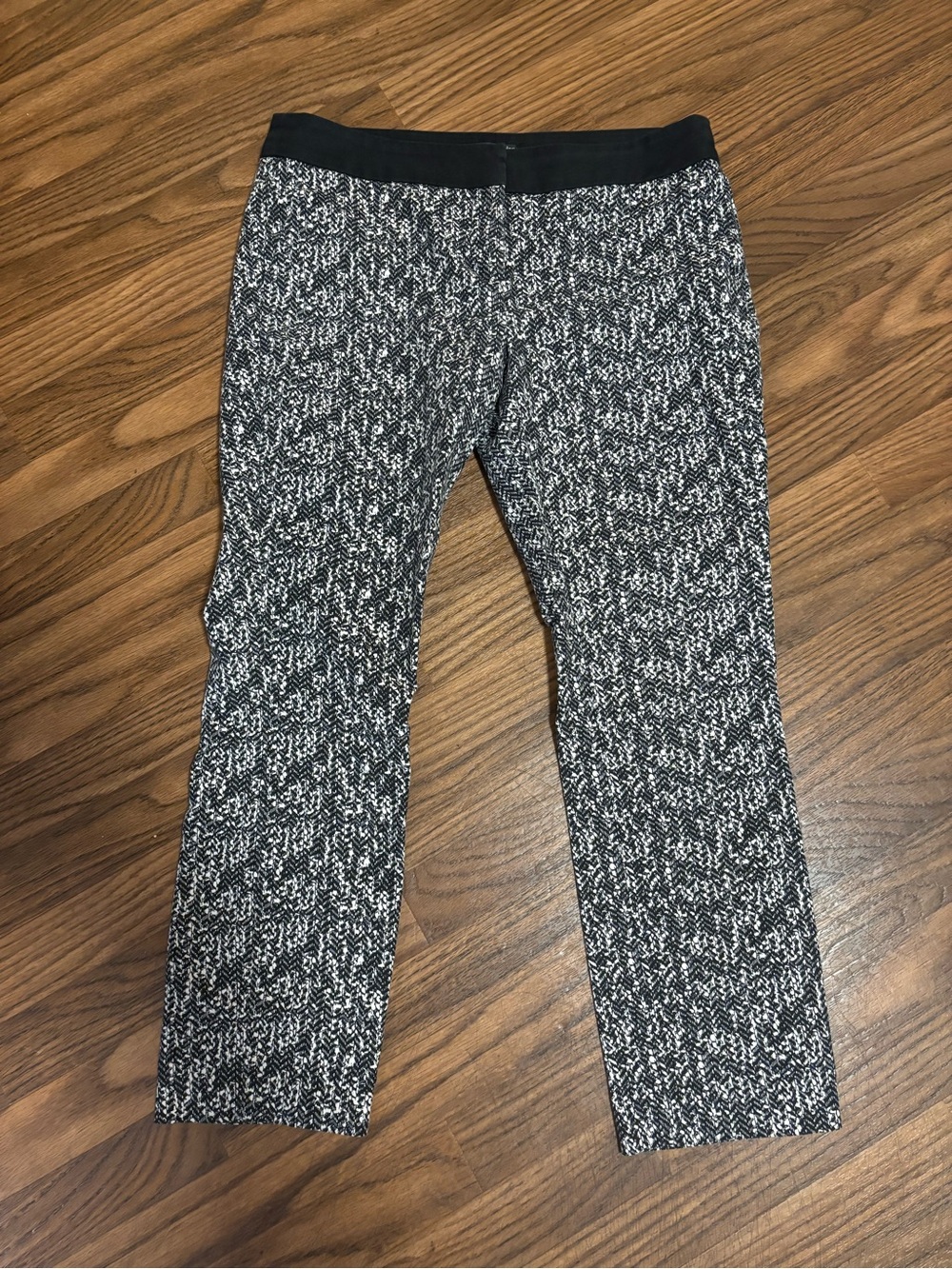 Dalia Collection Modern Fit * Woman’s Casual / Dress Pants * Size 6